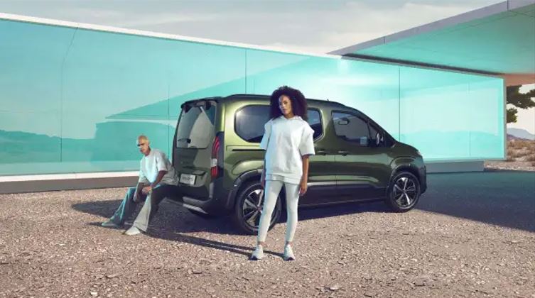 PEUGEOT E-RIFTER STYLOVY